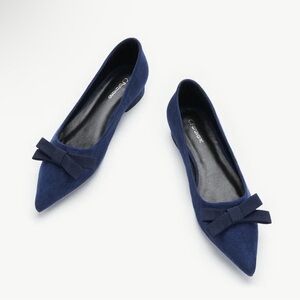 C.Paravano Elegant Navy Blue Bow Flat